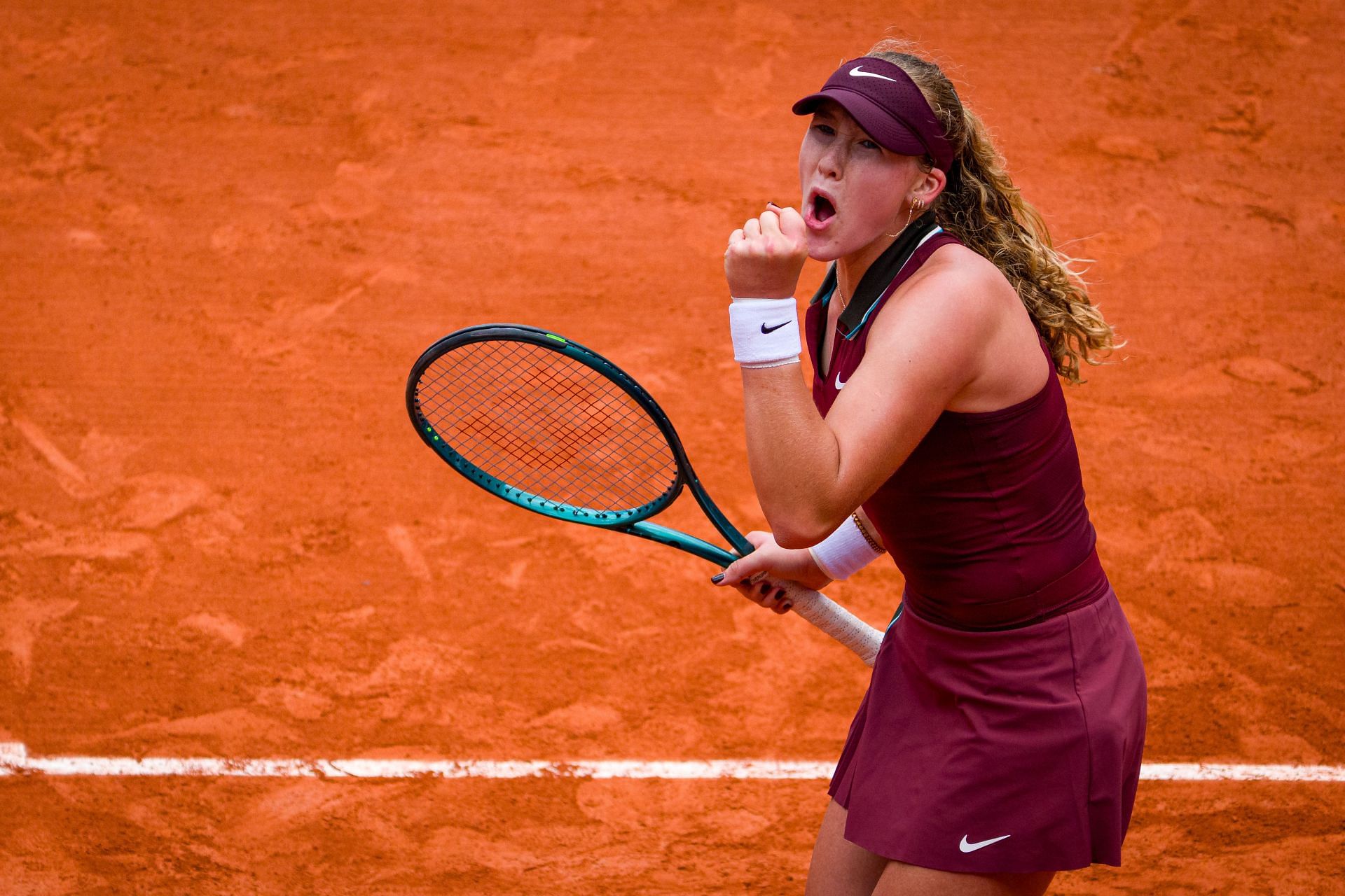 Andreeva celebrates a point at the 2025 French Open - Day Nine - Source: Getty